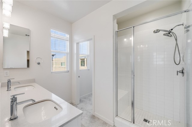 Detail Gallery Image 17 of 36 For 582 Cultivate, Irvine,  CA 92618 - 4 Beds | 3/1 Baths