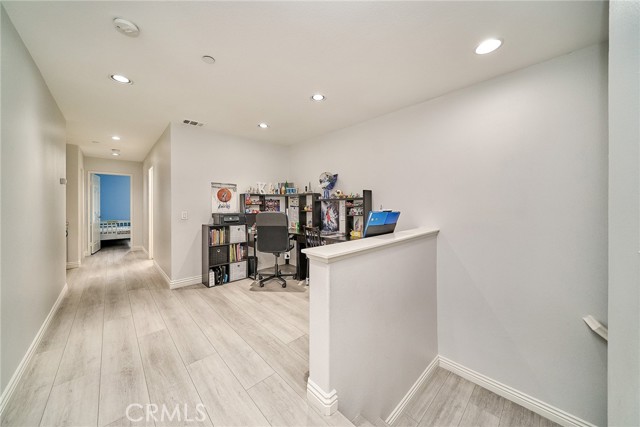 Detail Gallery Image 13 of 38 For 12573 Montaivo, Corona,  CA 91752 - 3 Beds | 2/1 Baths