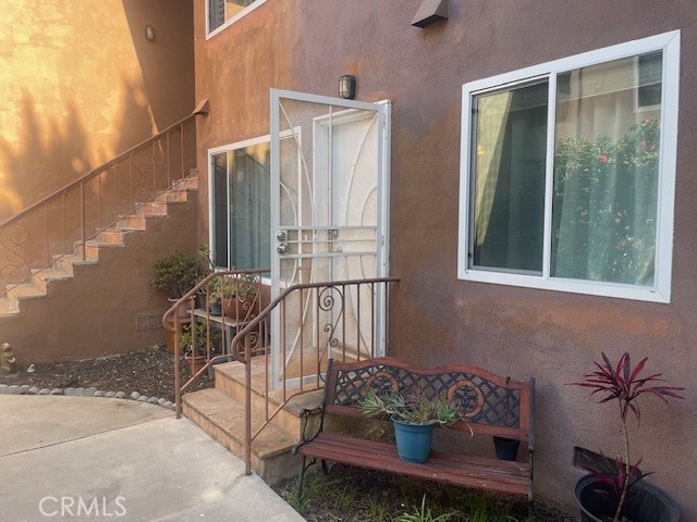 Detail Gallery Image 2 of 14 For 2838 E Mariquita, Long Beach,  CA 90803 - 1 Beds | 1 Baths