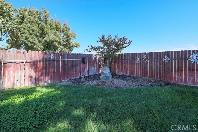 Detail Gallery Image 6 of 26 For 24890 Road 19, Chowchilla,  CA 93610 - 3 Beds | 2 Baths