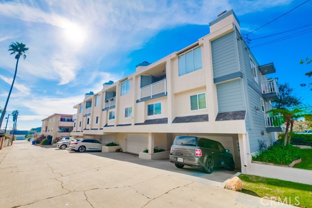 Detail Gallery Image 71 of 74 For 669 W 40th St #4,  San Pedro,  CA 90731 - 3 Beds | 2/1 Baths