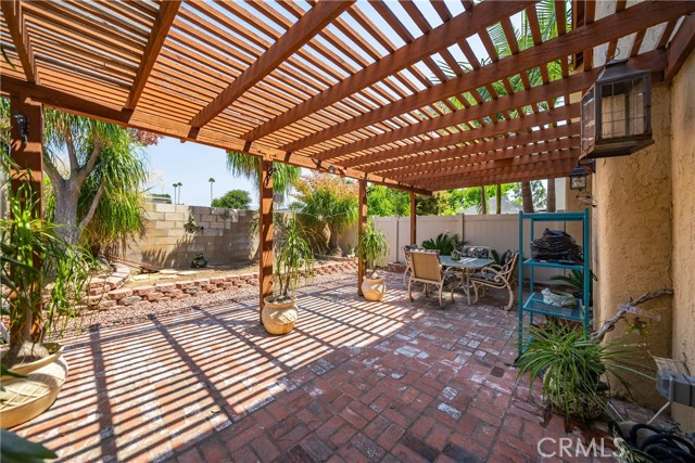 1921 Pine Drive, La Habra CA: https://media.crmls.org/medias/9b7bba9e-b399-48d1-ba01-398ab53e426c.jpg