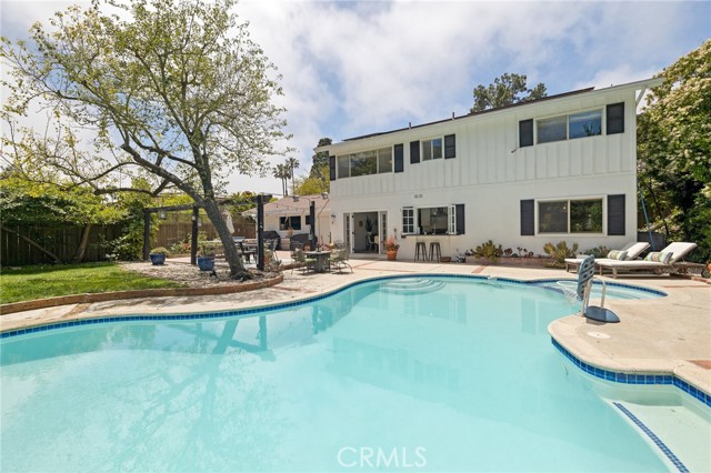 29304 Indian Valley Road, Rolling Hills Estates, California 90275, 4 Bedrooms Bedrooms, ,1 BathroomBathrooms,Residential,Sold,Indian Valley,SB23106630