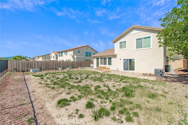 Detail Gallery Image 28 of 31 For 34137 Camelina, Lake Elsinore,  CA 92532 - 4 Beds | 2/1 Baths
