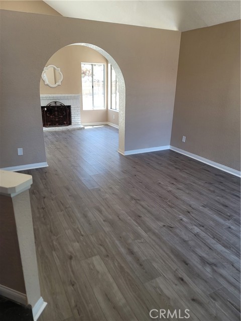 15681 Half Moon Drive, Lake Elsinore CA: https://media.crmls.org/medias/9b7d69cc-419e-425b-b3a8-a96e88c4b7ac.jpg