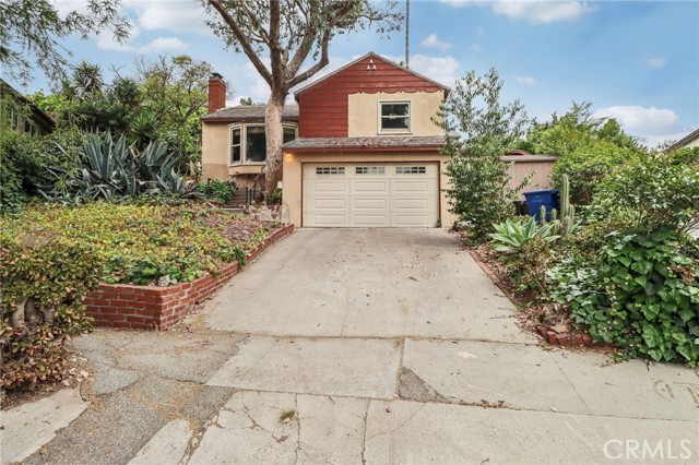 5603 Heatherdale Drive, Los Angeles CA: https://media.crmls.org/medias/9b7d7df2-3ddd-4675-8eff-a5694fb505a6.jpg