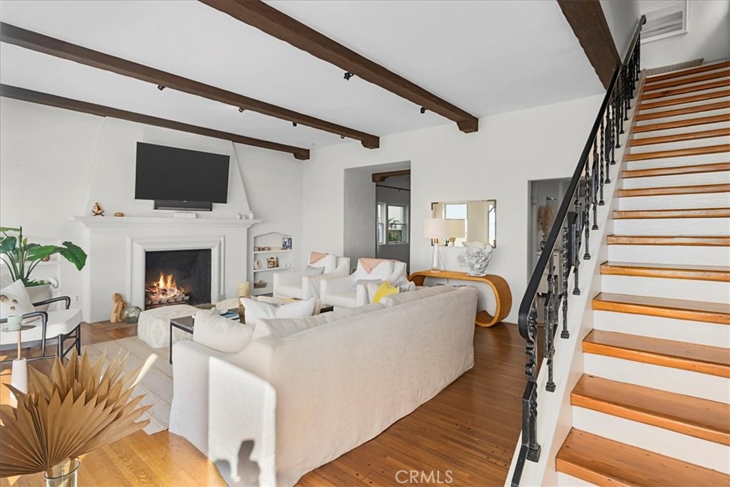 MLS #SB25223099 image #4