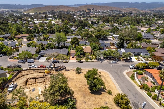 Detail Gallery Image 9 of 14 For 1636 Encino Ct, San Luis Obispo,  CA 93401 - – Beds | – Baths