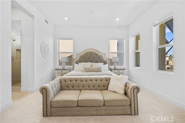 Detail Gallery Image 19 of 60 For 102 Yugen, Irvine,  CA 92618 - 4 Beds | 3/1 Baths