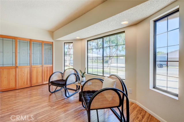 Detail Gallery Image 14 of 34 For 761 Fordland Ave, La Verne,  CA 91750 - 4 Beds | 2 Baths