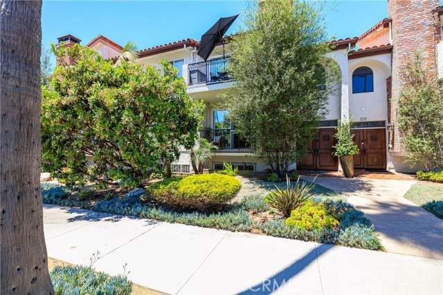 Detail Gallery Image 50 of 51 For 1219 S Catalina Ave, Redondo Beach,  CA 90277 - 4 Beds | 3/1 Baths