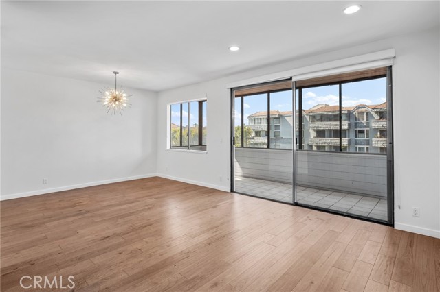 Detail Gallery Image 2 of 28 For 311 Bora Bora #213,  Marina Del Rey,  CA 90292 - 3 Beds | 2 Baths