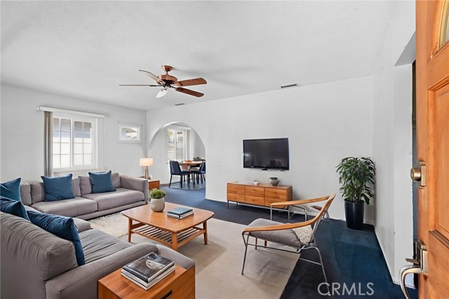 Detail Gallery Image 11 of 44 For 16682 E Greenhaven St, Covina,  CA 91722 - 3 Beds | 1 Baths