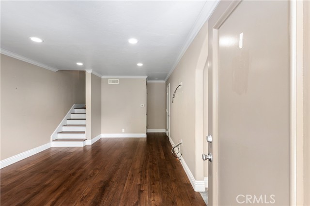 Detail Gallery Image 7 of 36 For 5497 E Willow Woods Ln #C,  Anaheim,  CA 92807 - 3 Beds | 1/1 Baths