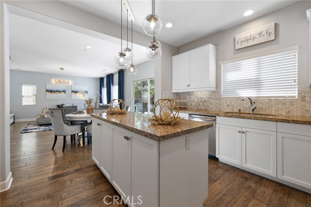 7059 Bergamot Avenue, Moorpark CA: https://media.crmls.org/medias/9b812bb9-74b9-474a-8359-822d0f45b6a6.jpg