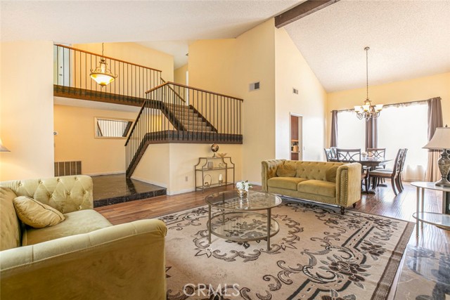 Detail Gallery Image 9 of 49 For 22836 Covello St, West Hills,  CA 91307 - 5 Beds | 3 Baths