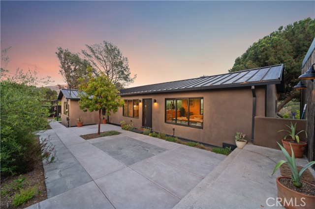 Detail Gallery Image 42 of 56 For 19778 Grand View Dr, Topanga,  CA 90290 - 4 Beds | 4/1 Baths