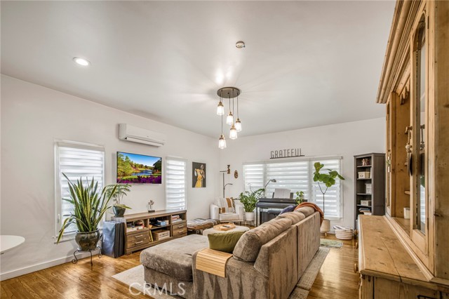 Detail Gallery Image 4 of 30 For 2325 Bonita Ave, La Verne,  CA 91750 - – Beds | – Baths
