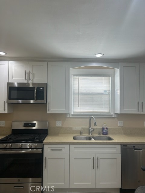 Detail Gallery Image 23 of 33 For 17257 Welby Way, Van Nuys,  CA 91406 - 3 Beds | 3 Baths