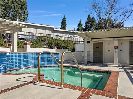 Detail Gallery Image 22 of 25 For 25675 View Pointe 10f,  Lake Forest,  CA 92630 - 2 Beds | 1 Baths