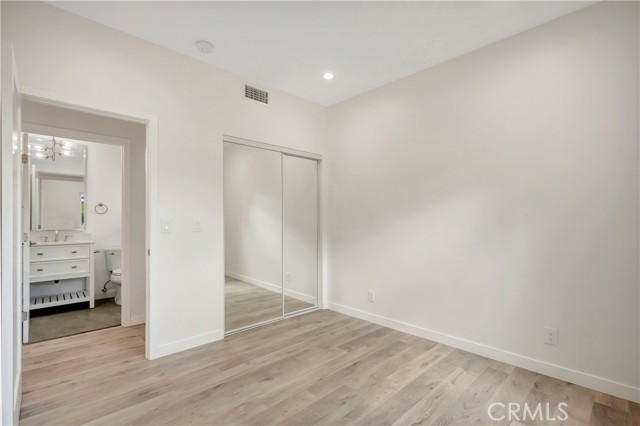 Detail Gallery Image 14 of 39 For 15241 Nurmi St, Sylmar,  CA 91342 - 4 Beds | 3 Baths