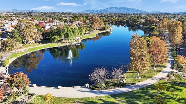 Front Image Thumbnail for CROC25272304