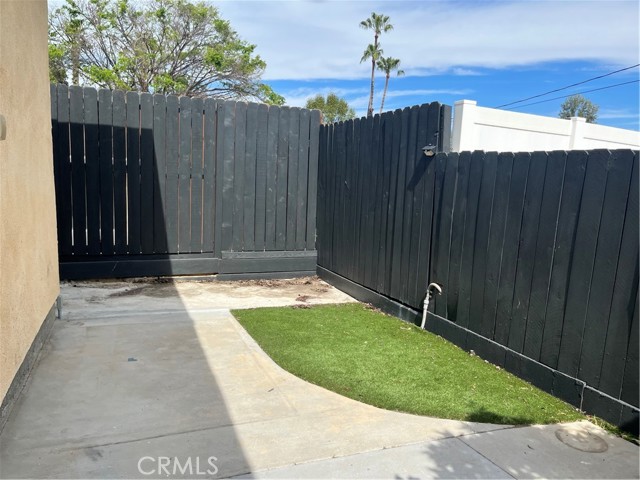 20324 Oxnard S Street, Woodland Hills CA: https://media.crmls.org/medias/9b86061f-9d6b-4c9e-8ae3-87344cb02319.jpg