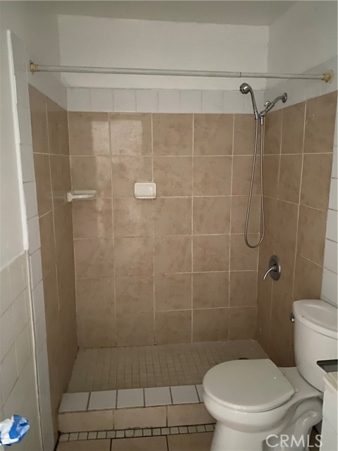 Detail Gallery Image 8 of 9 For 170 Olive, San Bernardino,  CA 92408 - 2 Beds | 1 Baths