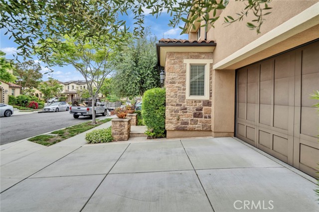 Detail Gallery Image 5 of 41 For 23 Snapdragon, Lake Forest,  CA 92630 - 4 Beds | 3/1 Baths