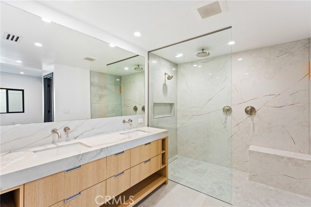 Image 34 of 60 For 5275 Lynridge Drive
