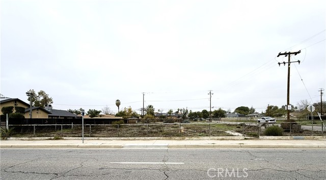 Detail Gallery Image 4 of 16 For 1836 Niles, Bakersfield,  CA 93305 - – Beds | – Baths