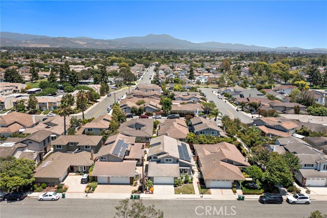 16 Bluejay, Irvine CA: https://media.crmls.org/medias/9b89466c-5776-4127-8ab3-631972025a32.jpg