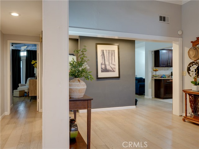 Detail Gallery Image 10 of 11 For 21829 Legend Ave, Carson,  CA 90745 - 3 Beds | 2 Baths