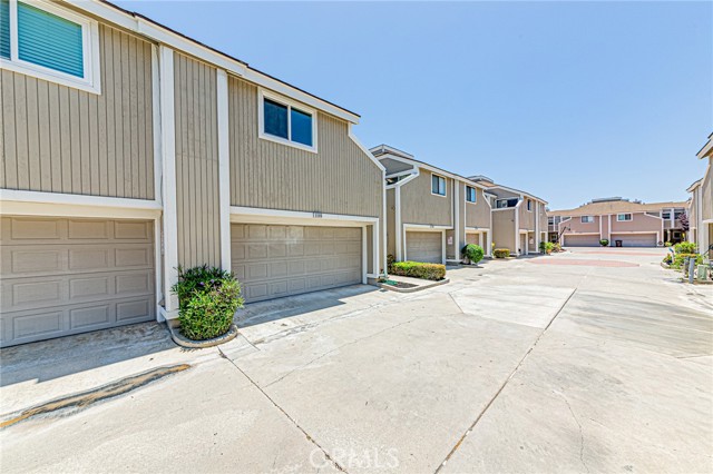 Detail Gallery Image 1 of 1 For 5586 Orange Ave, Cypress,  CA 90630 - 3 Beds | 2/1 Baths
