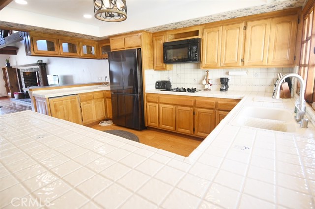 Detail Gallery Image 14 of 43 For 5621 Alwick Pl, Brea,  CA 92821 - 5 Beds | 3 Baths