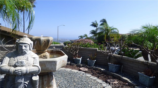 Detail Gallery Image 7 of 42 For 32072 Sea Island Dr, Dana Point,  CA 92629 - 3 Beds | 2/1 Baths