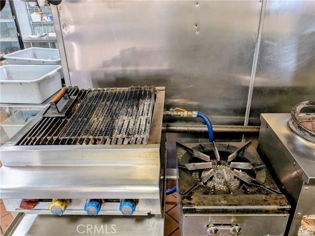  Commercial for Sale in Encino, California