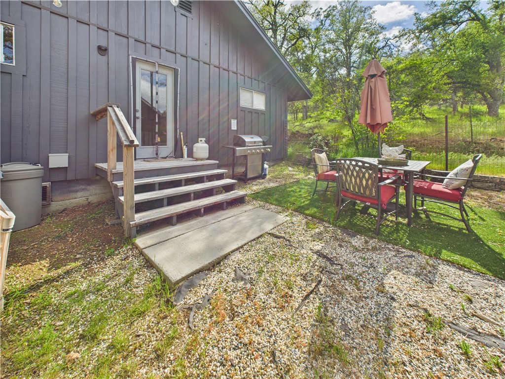 https://media.crmls.org/medias/9b8c42a7-a5da-47e0-b983-392830cd78a1.jpg?preset=X-Large