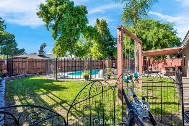 Detail Gallery Image 23 of 27 For 3849 N Stanford, Fresno,  CA 93727 - 3 Beds | 2 Baths