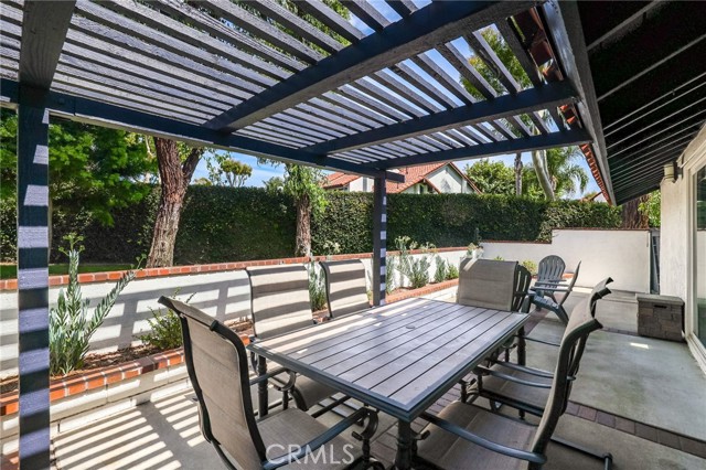 Detail Gallery Image 19 of 22 For 1425 Alpine Ln, Huntington Beach,  CA 92648 - 3 Beds | 2 Baths