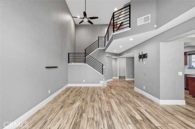 Detail Gallery Image 5 of 35 For 510 S Hollydale, Anaheim Hills,  CA 92808 - 3 Beds | 3 Baths