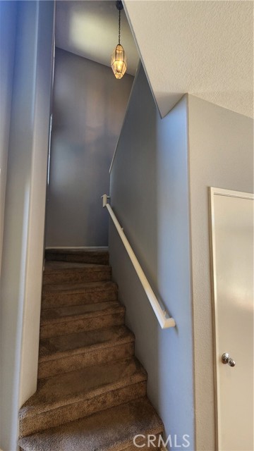 Detail Gallery Image 12 of 33 For 28456 Yosemite Dr, Lake Forest,  CA 92679 - 3 Beds | 3 Baths