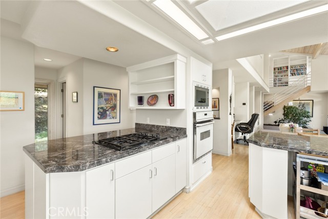 Detail Gallery Image 12 of 52 For 49 Spanish Garden Dr, Chico,  CA 95928 - 4 Beds | 4 Baths