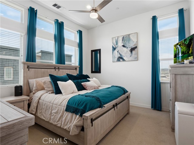 Detail Gallery Image 22 of 43 For 27013 Hummingbird Ln, Valencia,  CA 91381 - 3 Beds | 3 Baths