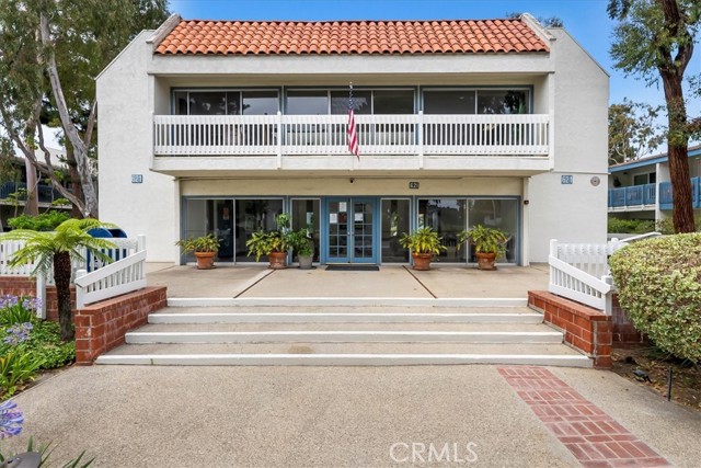 900 Camino Real, Redondo Beach, California 90277, 2 Bedrooms Bedrooms, ,2 BathroomsBathrooms,Residential,Sold,Camino Real,SB22132522