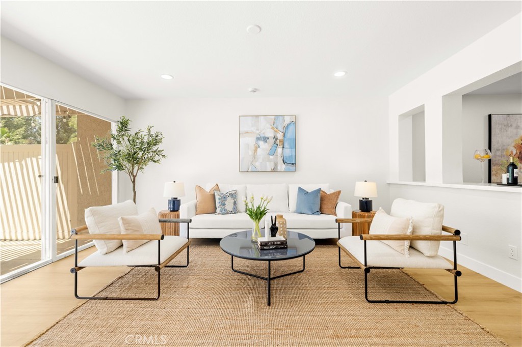 MLS #OC25224463 image #9