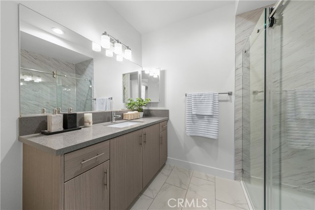 Detail Gallery Image 21 of 27 For 168 S Monterey St #403,  Alhambra,  CA 91801 - 2 Beds | 2 Baths