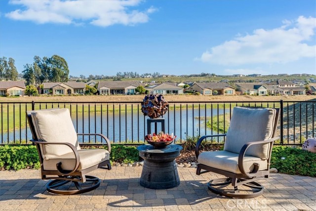 1431 Trail View Place, Nipomo CA: https://media.crmls.org/medias/9b8f7f4f-cd28-4d35-85b5-17f75c0531cd.jpg