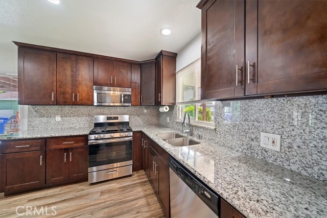 Detail Gallery Image 9 of 30 For 1126 E 24th St, San Bernardino,  CA 92404 - 3 Beds | 1/1 Baths