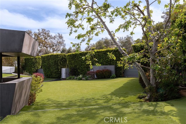 Drew Fenton | 314 N Barrington Avenue Los Angeles CA | MLS: 7143725